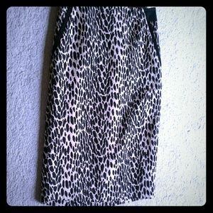 Leopard print skirt